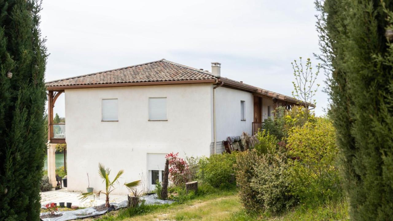 La Decouverte, Jacuzzi, Sauna, Et Terrasse Avec Vue Sur Lac A La Campagne Entre Toulouse Et Auch Villa Catonvielle Buitenkant foto